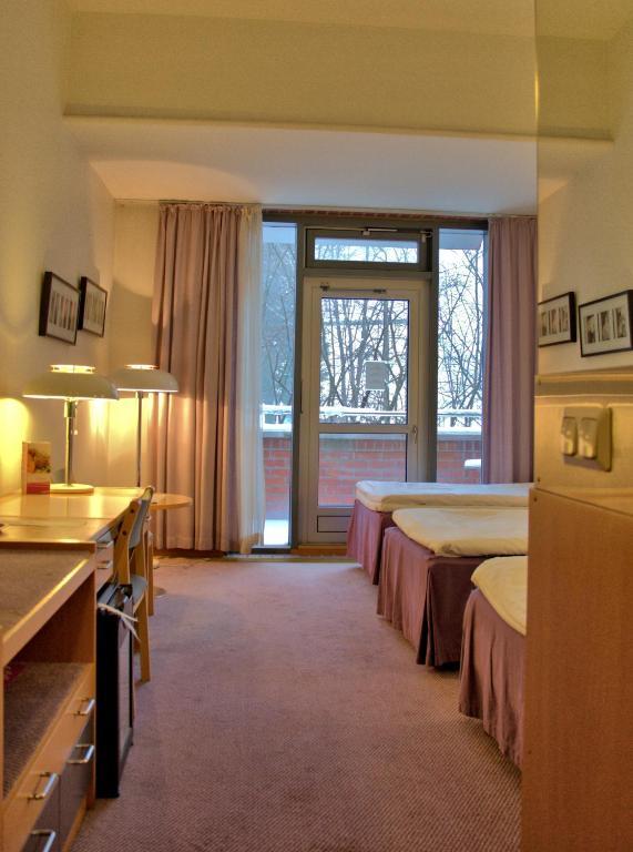 Hotel Kuninkaantie Espoo Habitación foto